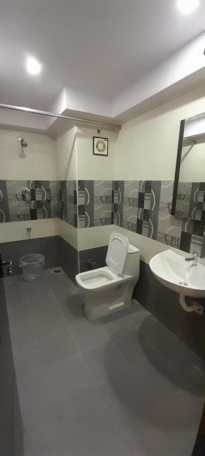 Hotel Golden Sand Велангани Екстериор снимка